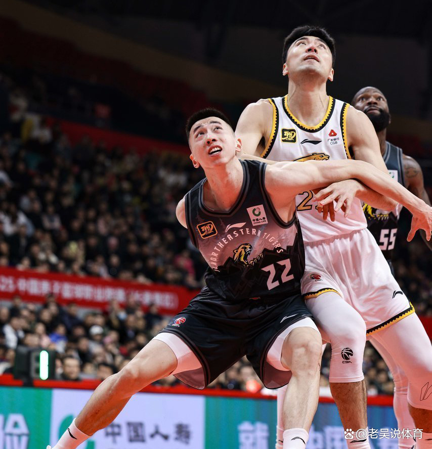 包含赛地聚焦:CBA季后赛今晚热度飙升;巴黎圣日耳曼内部沟通;态度坚定;训练强度明显提升的词条 包含赛地聚焦:CBA季后赛今晚热度飙升;巴黎圣日耳曼内部沟通;态度坚定;训练强度明显提升的词条