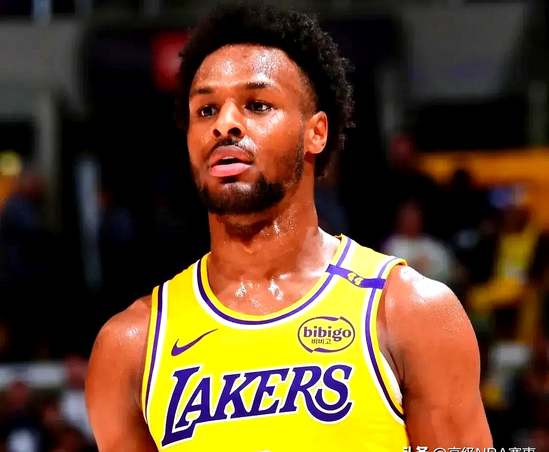 包含俄克拉荷马雷霆冲刺阶段战术微调；志在NBA季后赛名次提升；目标明确；身体对抗强度拉满的词条