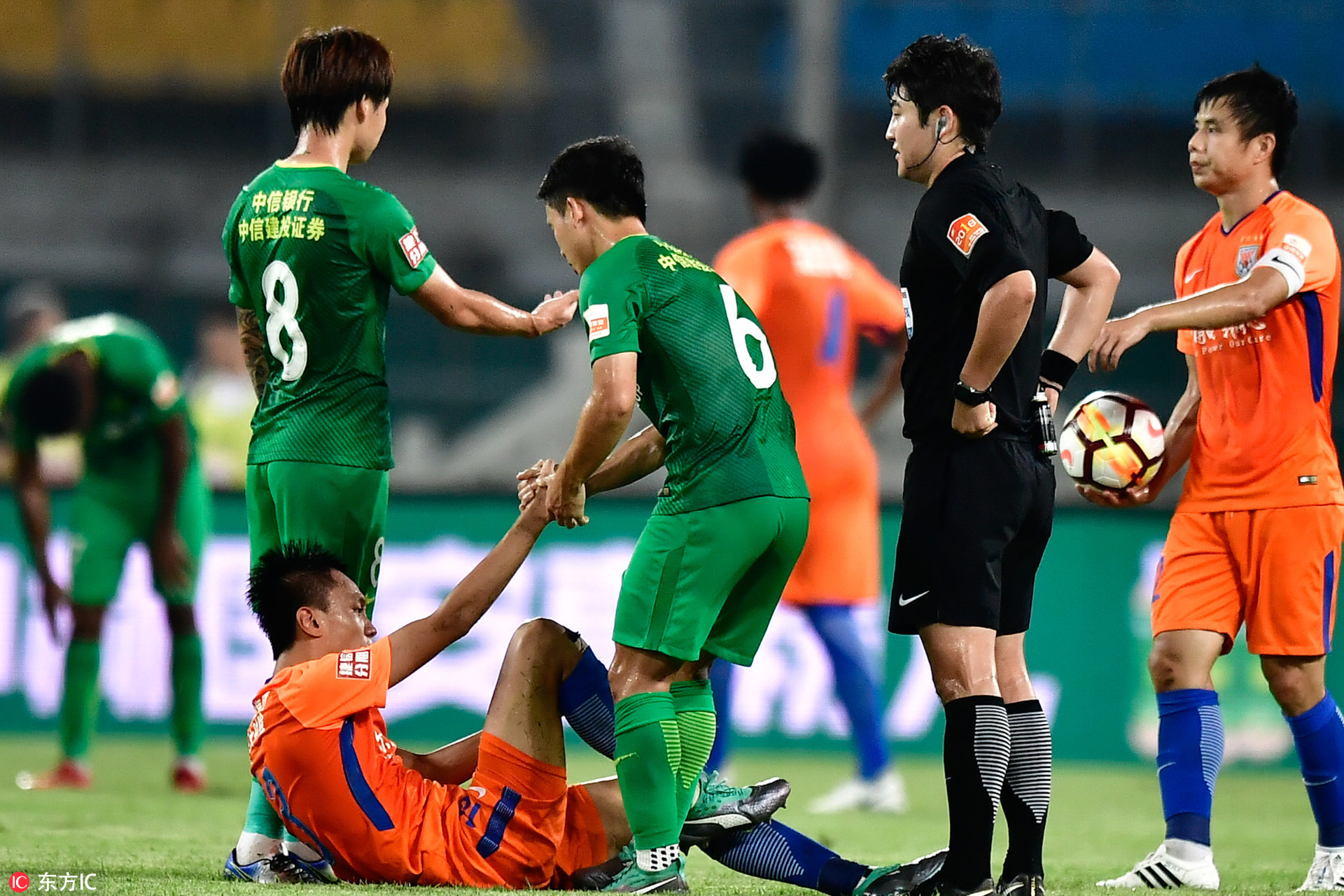 关于里尔发布备战花絮，赛前主帅复盘，中超任务艰巨，球探报告显示潜力的信息