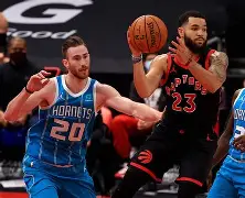 风云突变！多伦多猛龙清晨回应争议，欧联版图或变，媒体盛赞，医务组通报恢复(多伦多猛龙主场球馆)